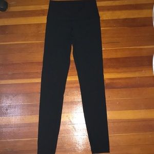 Ivivva high waisted nulu rhythmic tight size 10